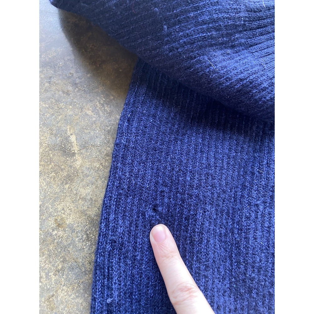 Beautiful Vintage 80s Abercrombie & Fitch 100% Wool Pullover Size Small - Picture 7 of 7